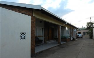 8 Bedroom House in Mayville