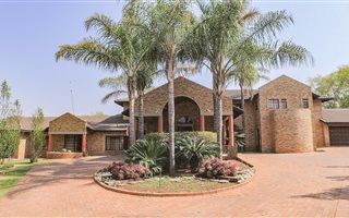7 Bedroom House in Doringkloof