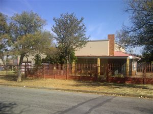 4 Bed House in Elandia
