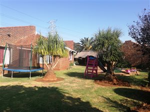 3 Bed House in Rooihuiskraal