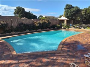 4 Bed House in Summerstrand