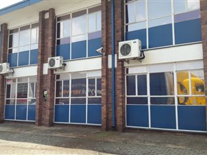 1099 m² Industrial space in Wilbart