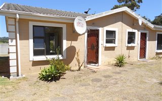2 Bedroom Townhouse in Sonstraal Heights