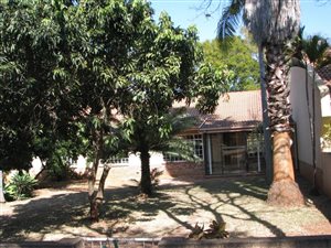 3 Bed Apartment in Naboomspruit