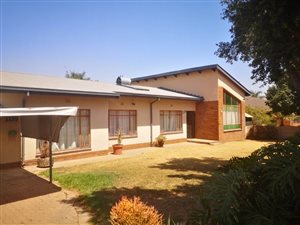 3 Bed House in Moregloed
