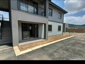 2 Bed Apartment in Trenance Manor