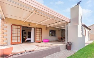 3 Bedroom House in Honeydew Ridge