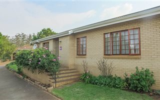 3 Bedroom Townhouse in Bellevue