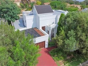 3 Bedroom Cluster in Halfway Gardens