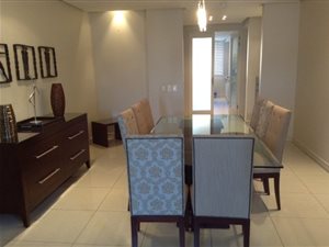 2 Bed Apartment in Morningside