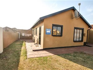 2 Bed House in Eastfield