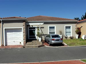 3 Bed House in Brookside Village
