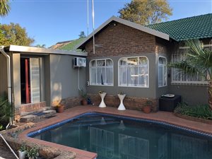 3 Bed House in Rangeview