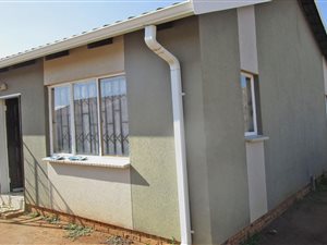 2 Bed House in Savanna City