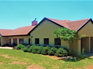 6.4 ha Farm in Boschkop