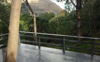 2 Bedroom Garden Cottage in Hout Bay and surrounds