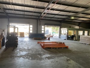 2000 m² Industrial space in Pinetown Central