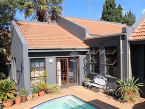 4 Bed House in Meyersdal