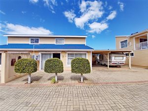 2 Bed Townhouse in Mossel Bay