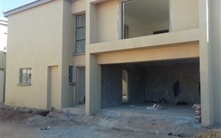 3 Bedroom House in Raslouw