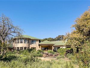 4 Bedroom House in Summerset