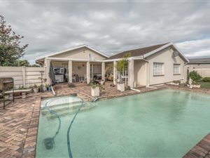 4 Bed House in Kabega