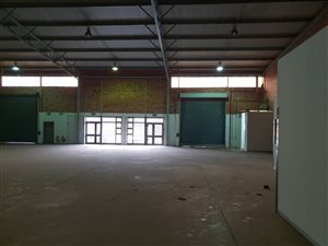 598 m² Industrial space in Meadowdale