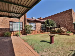 4 Bed House in Garsfontein