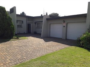 4 Bed House in Brackenhurst