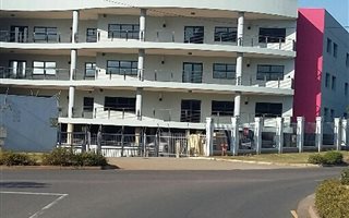 Commercial space in Riverhorse Valley