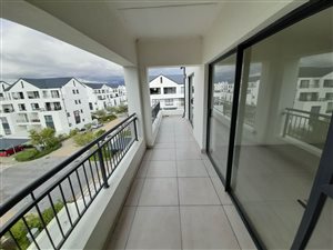 2 Bed Apartment in De Velde
