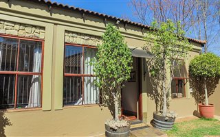4 Bedroom House in Rietondale