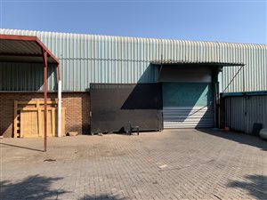 1550 m² Industrial space in Laser Park