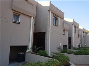 4 Bed Townhouse in Arcadia