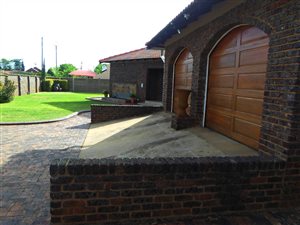3 Bedroom House in Henley on Klip