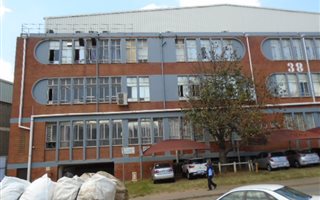 3271 m² Commercial space in Bonela