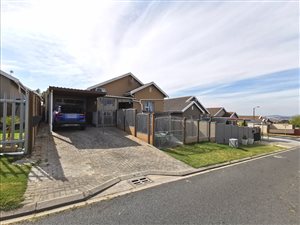 3 Bed House in Protea Village