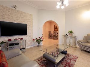 3 Bed House in Somerset Park