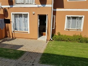 2 Bed Townhouse in Comet