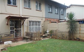 3 Bedroom Duplex in Vanderbijlpark CW