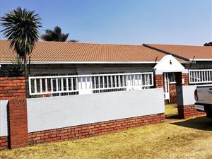 3 Bed Apartment in Dersley