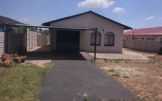 4 Bedroom House in East Lynne
