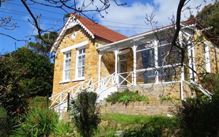3 Bedroom House in Glencairn