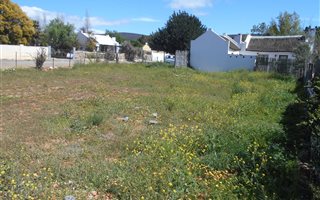 416 m² Land available in McGregor