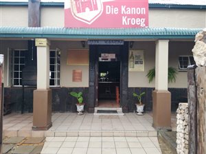 12 Bed House in Zastron