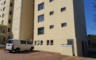 2 Bedroom Apartment in Durban North