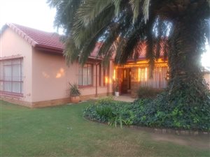 3 Bed House in Brackendowns