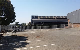 2269 m² Industrial space in Rooihuiskraal