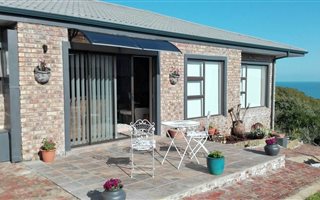 3 Bedroom House in Moquini Coastal Estate