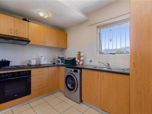 3 Bed Apartment in Paarl